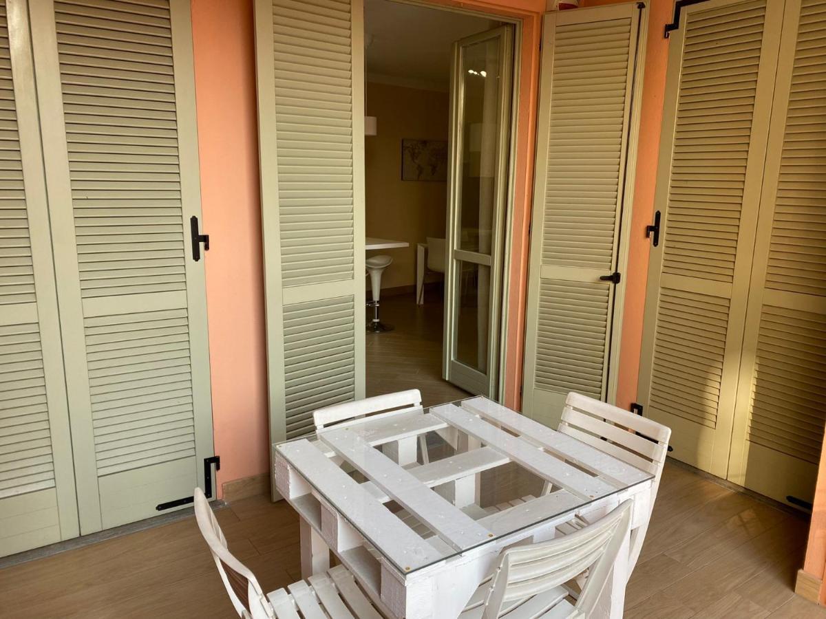 Comecasa Modern Apartment In Historical Centre 아스티 외부 사진