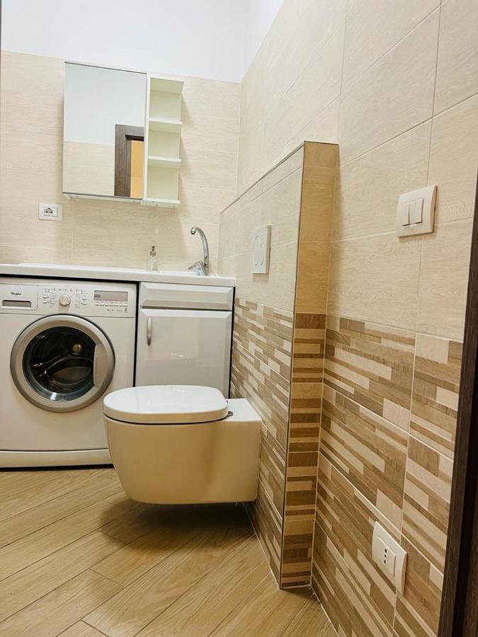 Comecasa Modern Apartment In Historical Centre 아스티 외부 사진