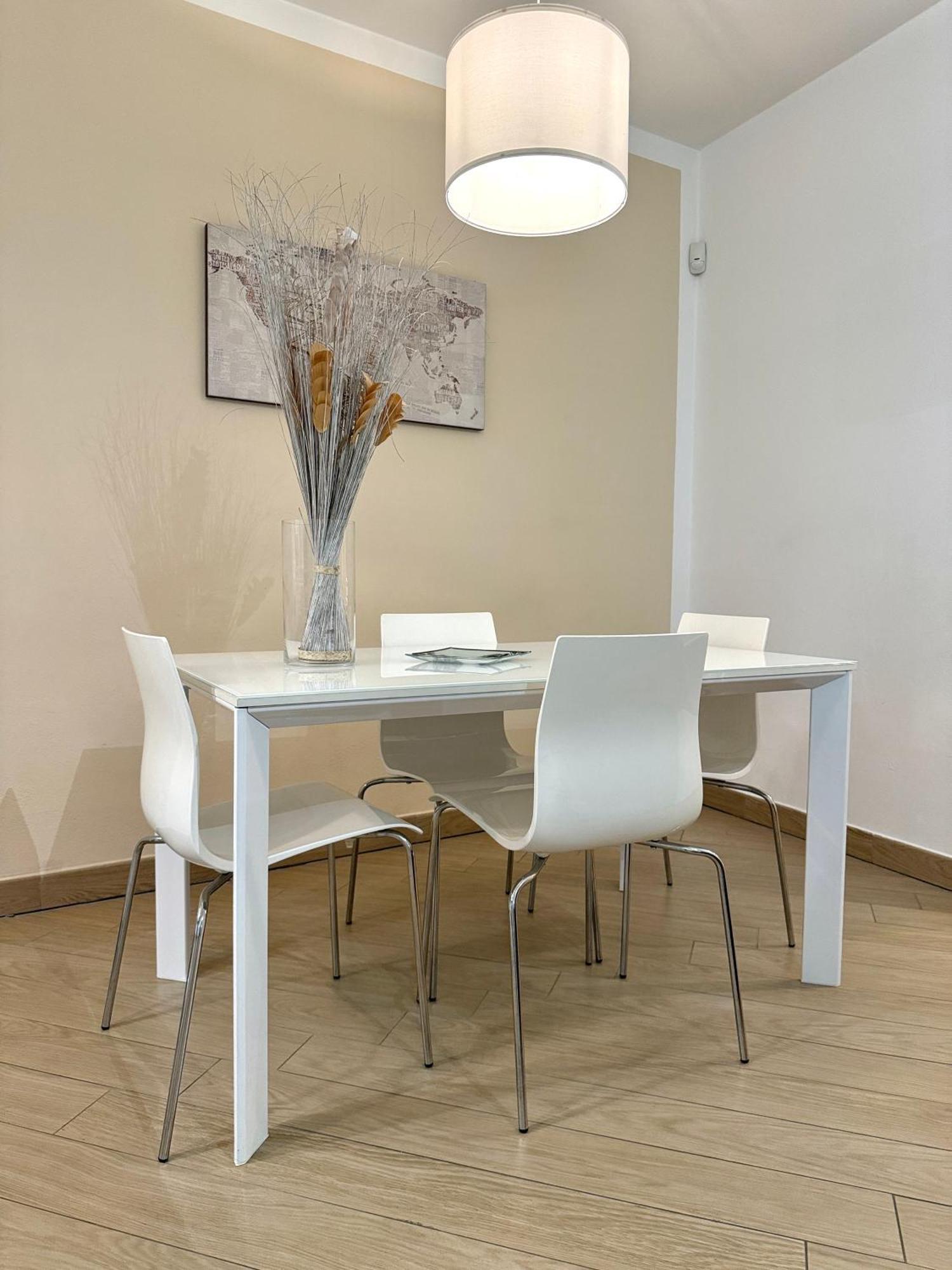 Comecasa Modern Apartment In Historical Centre 아스티 외부 사진