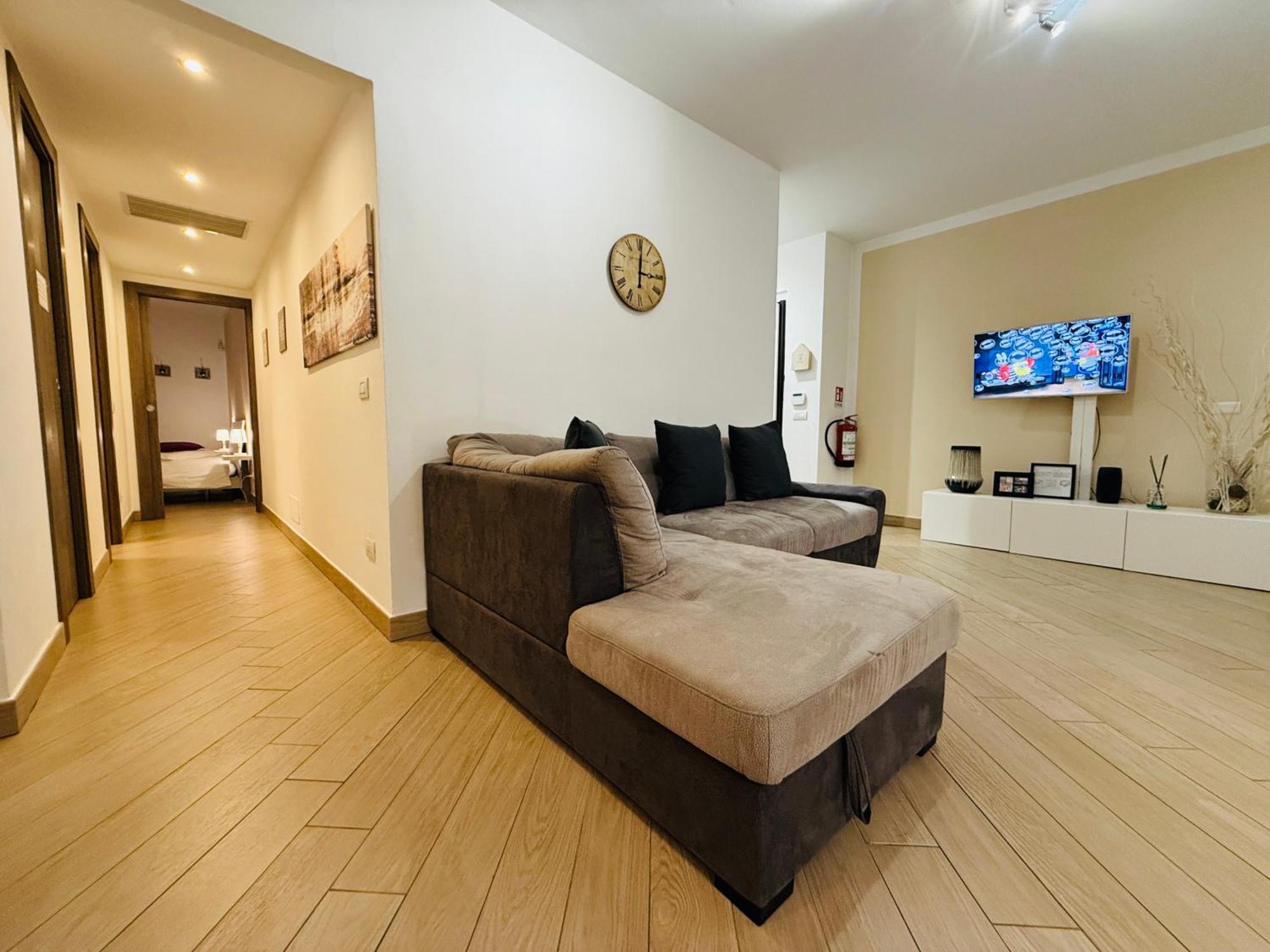 Comecasa Modern Apartment In Historical Centre 아스티 외부 사진