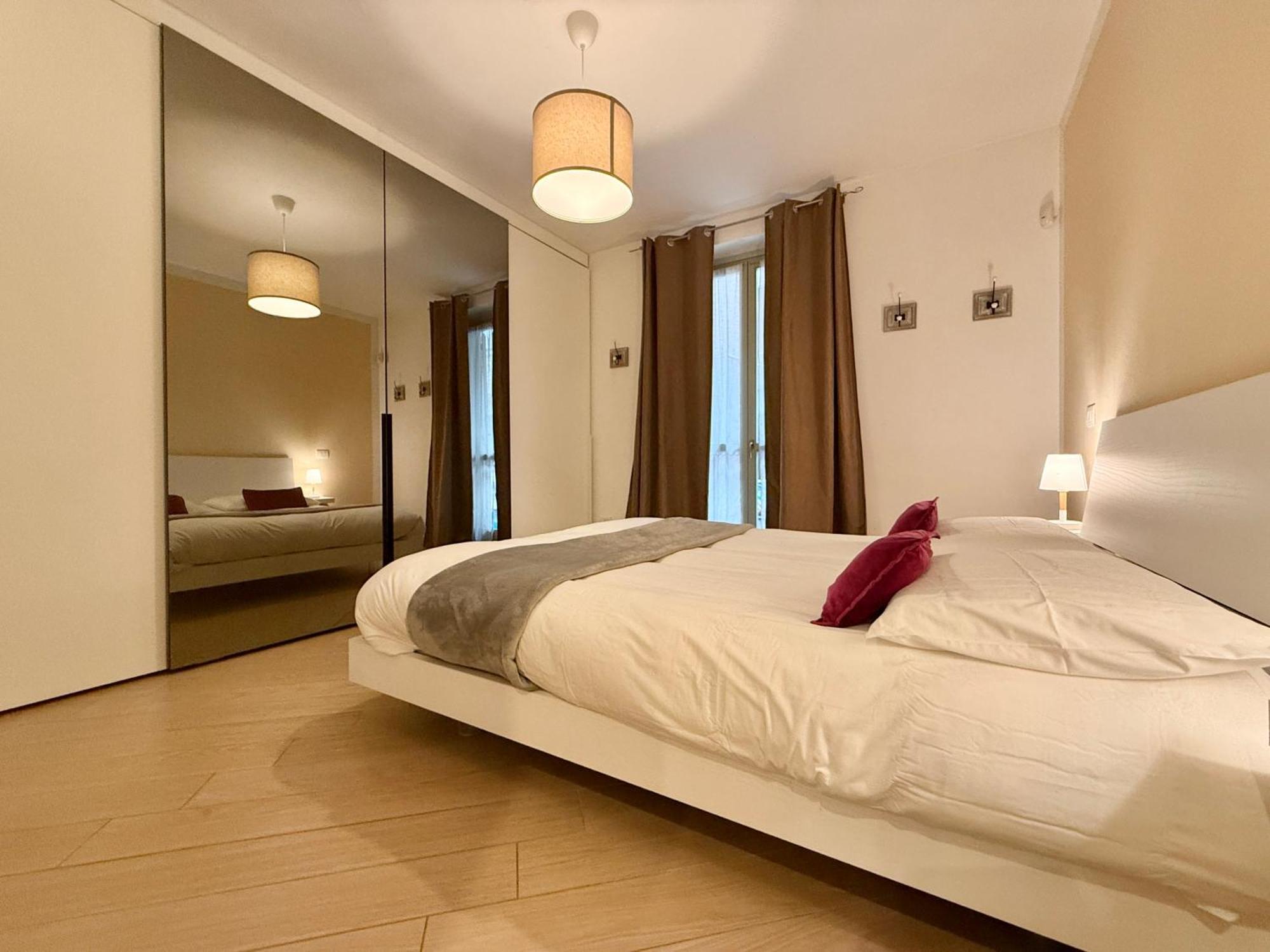 Comecasa Modern Apartment In Historical Centre 아스티 외부 사진